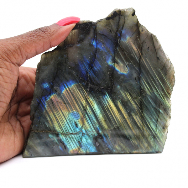 Labradorite une face polie de Madagascar