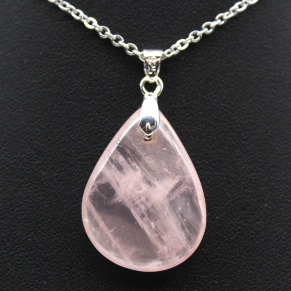 Pendentif goutte en quartz rose