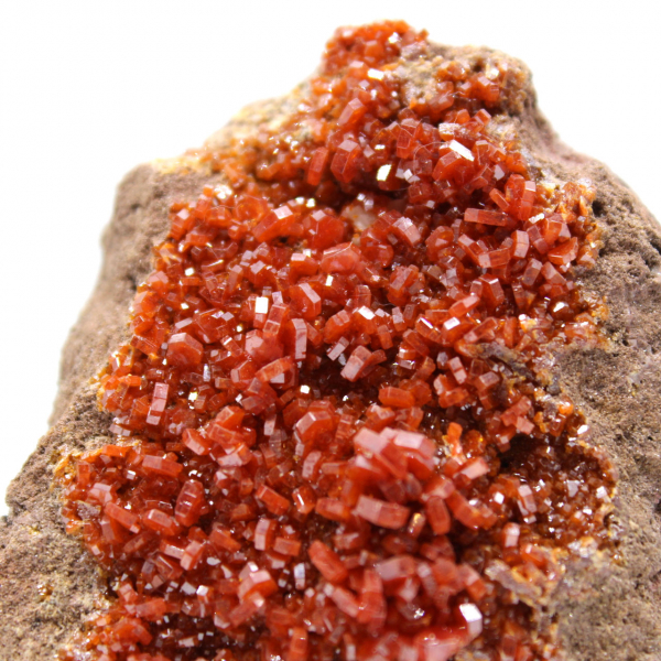 Cristaux de vanadinite naturelle