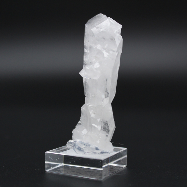 Cristal de quartz faden sur socle