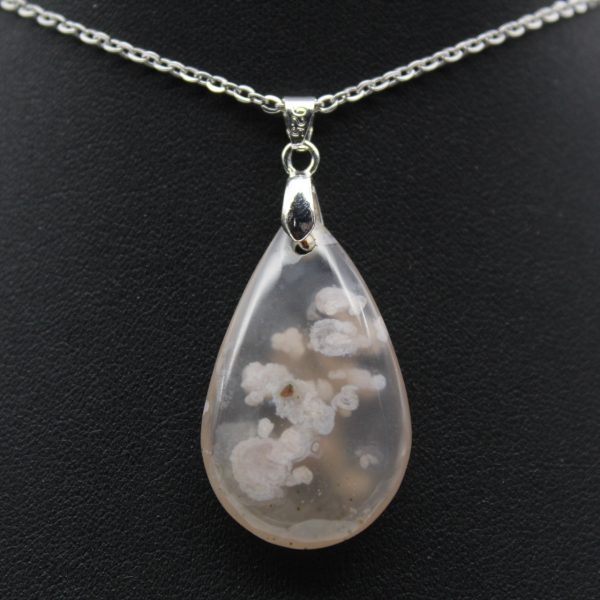 Pendentif goutte en agate fleur