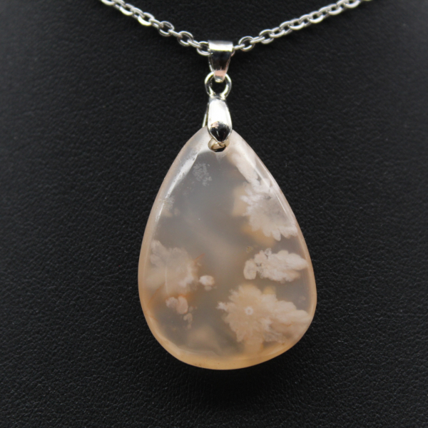 Pendentif goutte en agate fleur