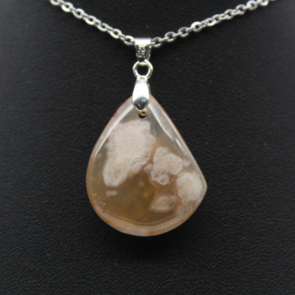 Pendentif goutte en agate fleur