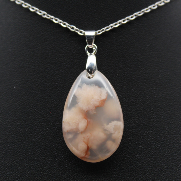 Pendentif goutte en agate fleur