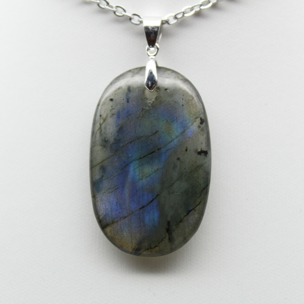 Pendentif ovale en Labradorite