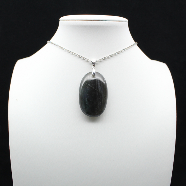 Pendentif ovale en Labradorite