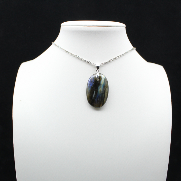 Pendentif ovale en Labradorite
