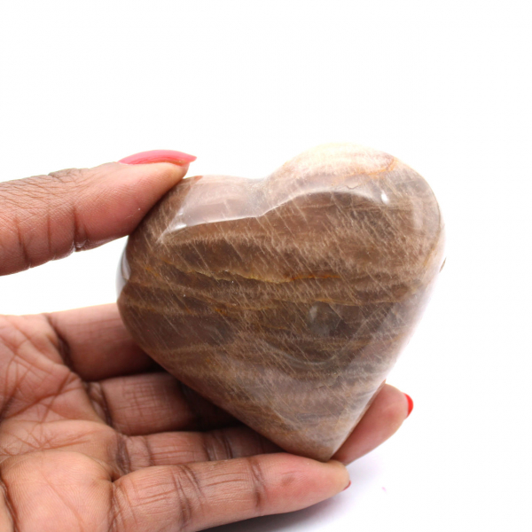 Coeur en pierre de lune de Madagascar