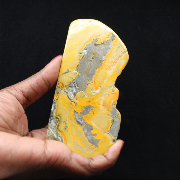 Grande Pièce Jaspe Bumblebee Ornement Poli