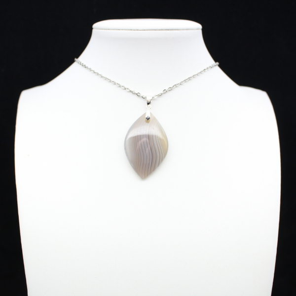 Pendentif en agate rubanée