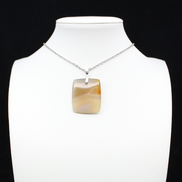 Pendentif en agate rubanée