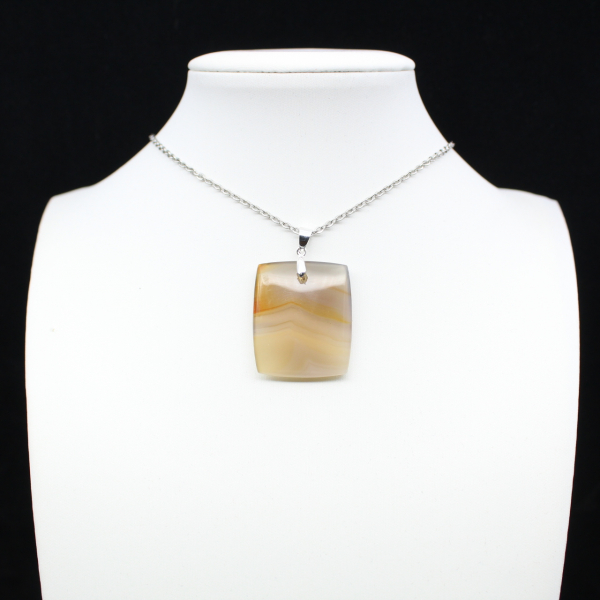 Pendentif en agate rubanée