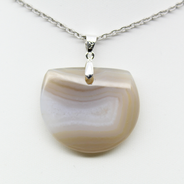 Pendentif en agate rubanée