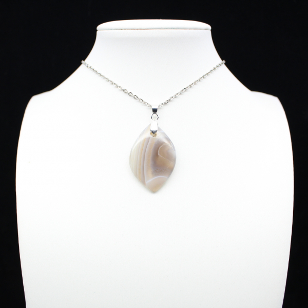Pendentif en agate rubanée