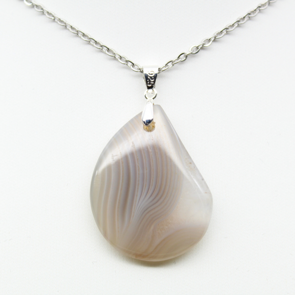 Pendentif en agate rubanée