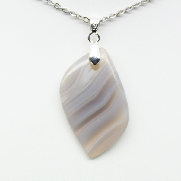 Pendentif en agate rubanée