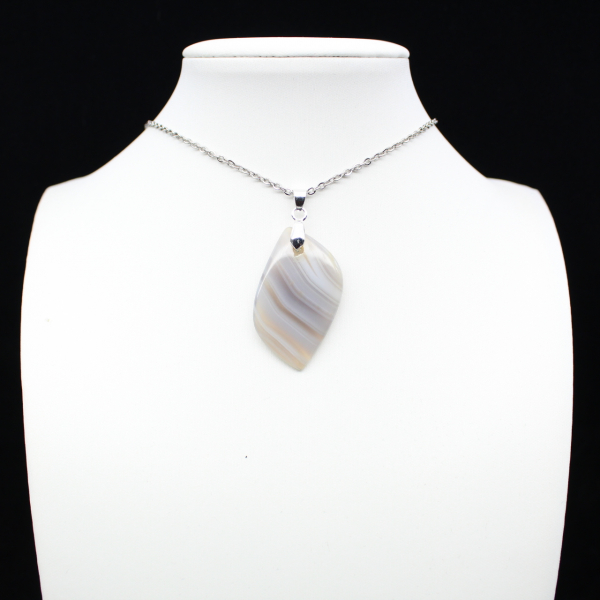 Pendentif en agate rubanée