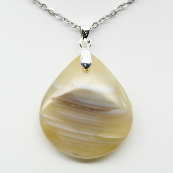 Pendentif en agate rubanée