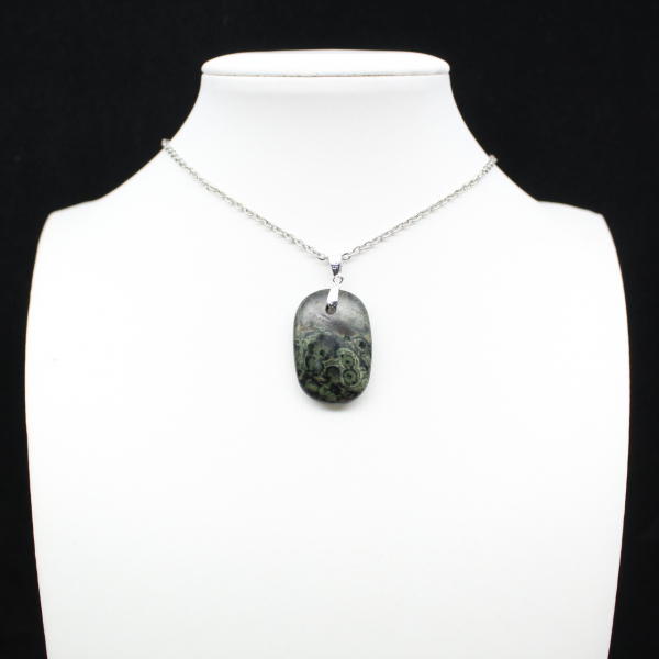 Pendentif de jaspe kambamba de forme ovale