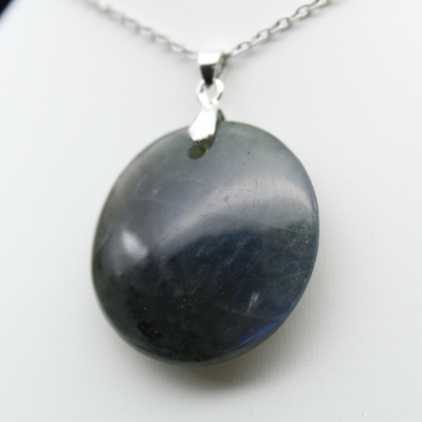 Pendentif rond en labradorite
