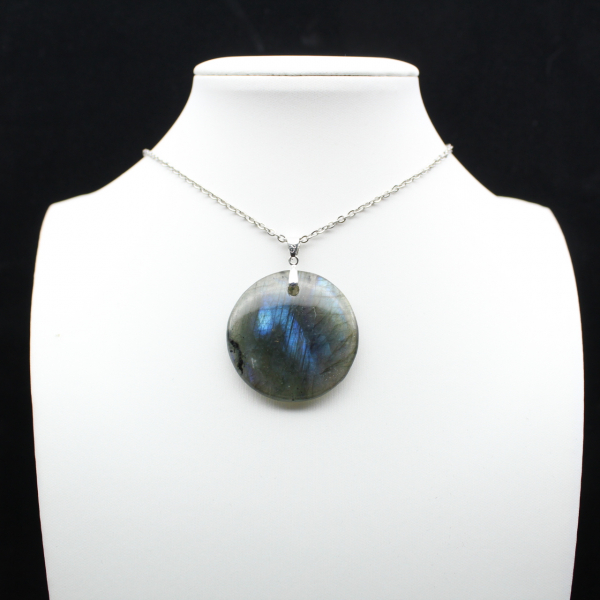 Pendentif rond en labradorite