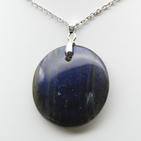 Pendentif rond en labradorite