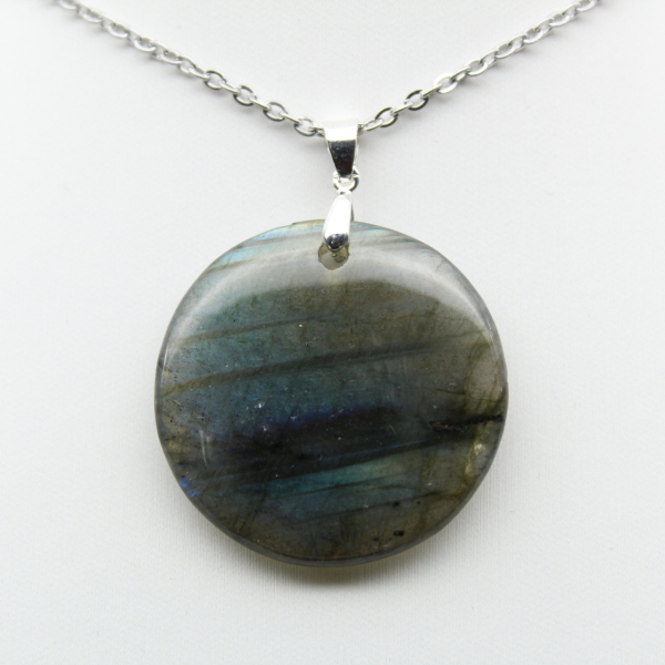 Pendentif rond en labradorite