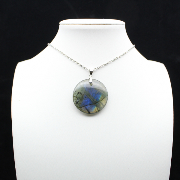 Pendentif rond en labradorite