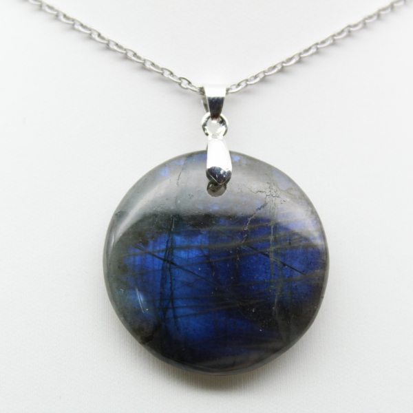 Pendentif rond en labradorite