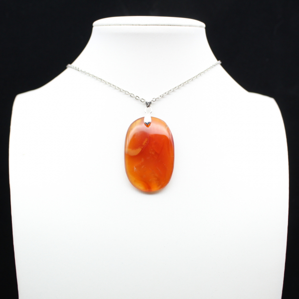Pendentif en cornaline naturelle
