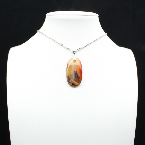 Pendentif en cornaline de Madagascar
