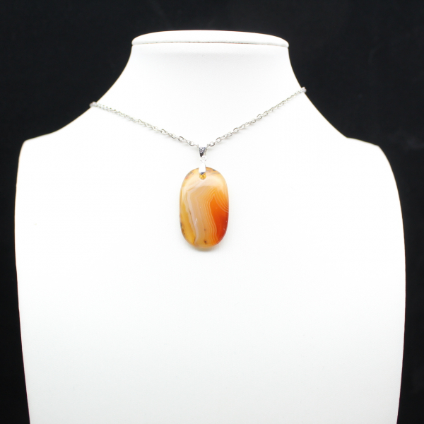 Pendentif en cornaline de Madagascar