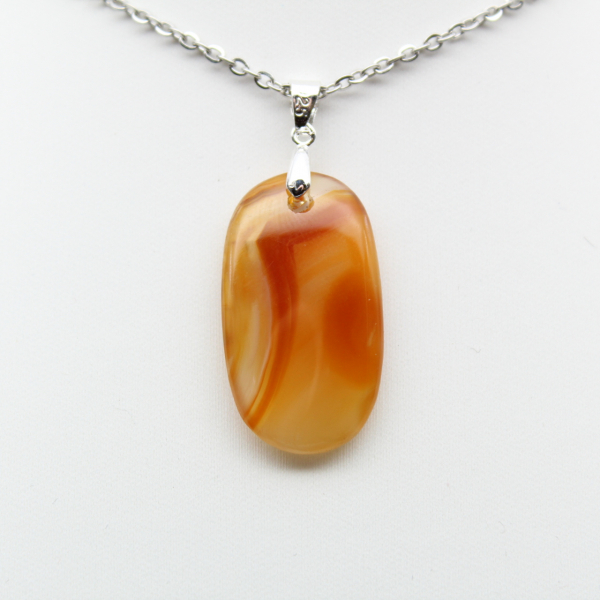 Pendentif en cornaline