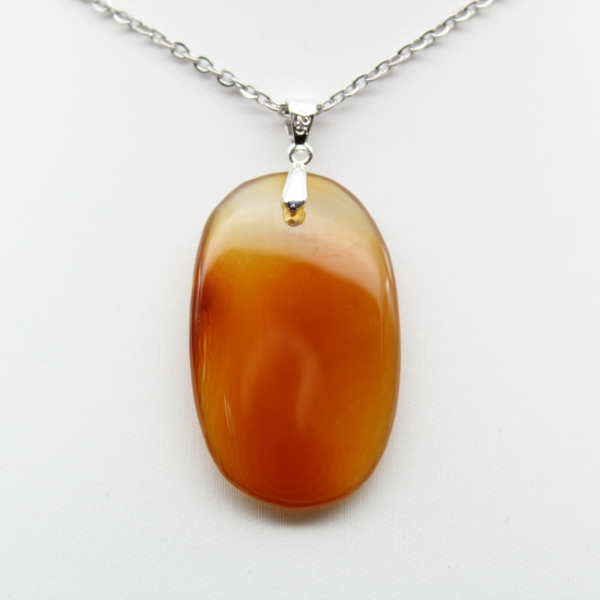 Pendentif en cornaline