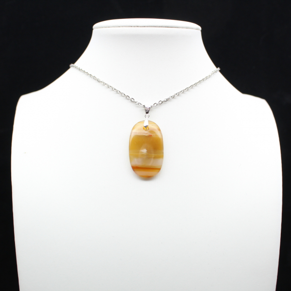 Pendentif en cornaline de Madagascar