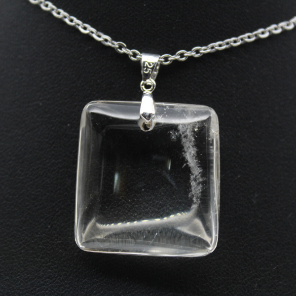 Pendentif cristal de roche