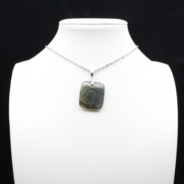 Pendentif carré en labradorite