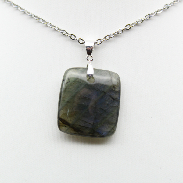 Pendentif carré en labradorite