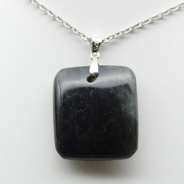 Pendentif carré labradorite