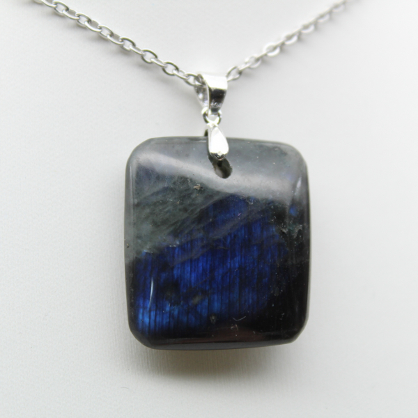 Pendentif carré labradorite