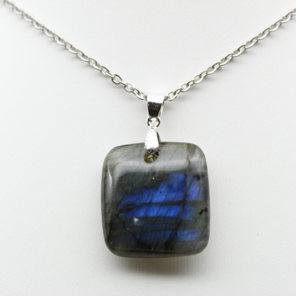 Pendentif carré labradorite