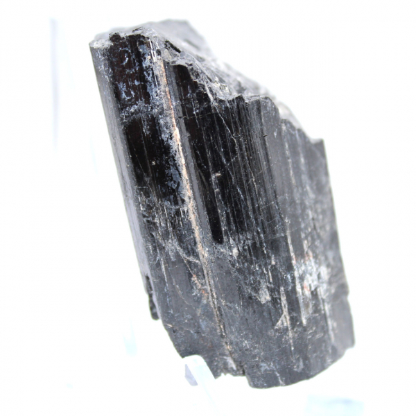 Cristal de tourmaline noire brut