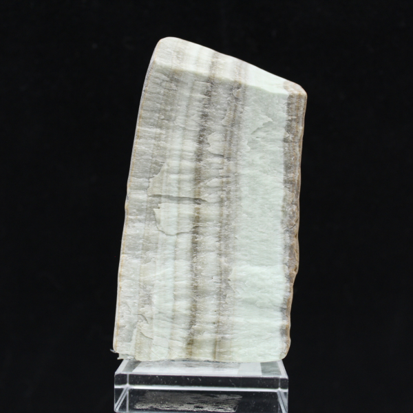 Tranche polie d’Aragonite verte minéral brut de qualité