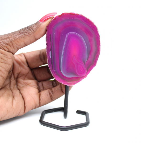 Agate teintée de rose