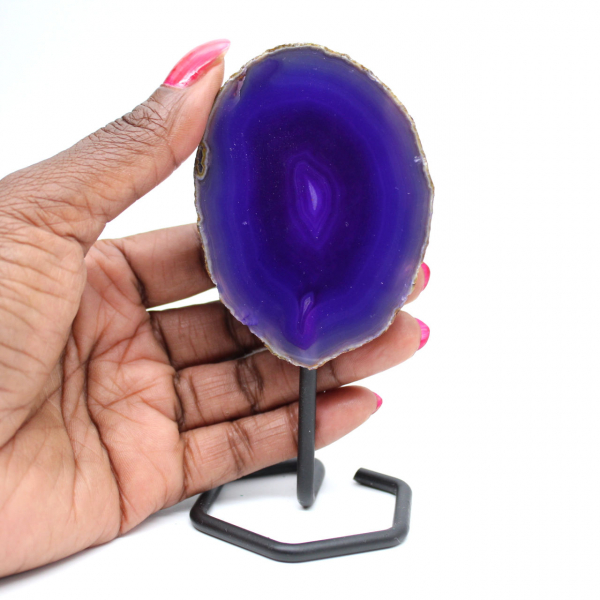 Agate teintée de violet