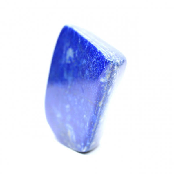 Pierre polie en lapis-lazuli décorative