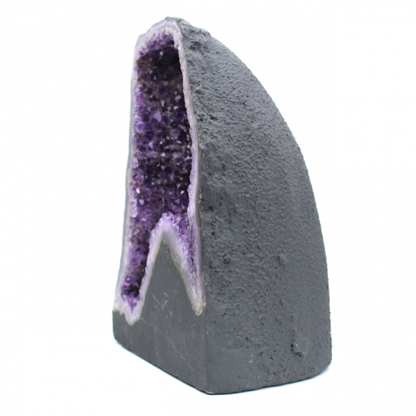 Pièce unique géode d’améthyste du Brésil de qualité avec base stable 