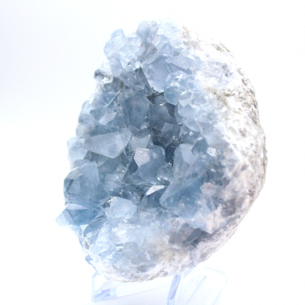 Célestite bleue de Madagascar géode naturelle