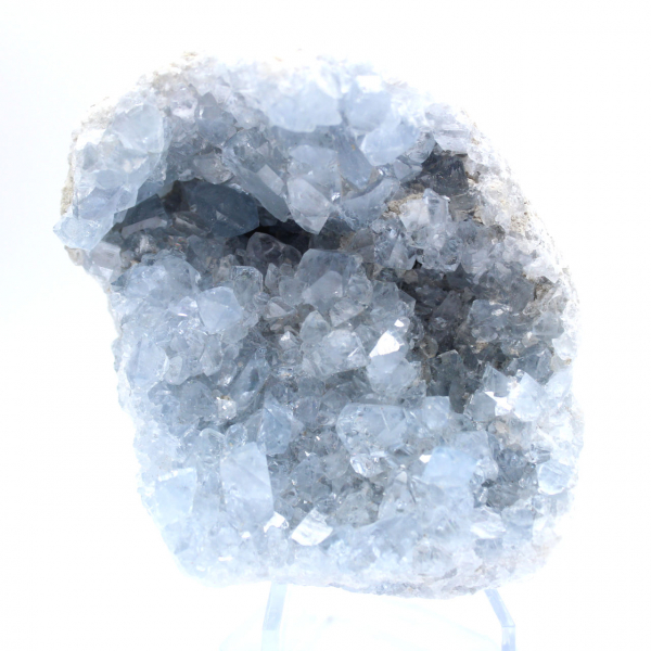 Cristal de célestite bleue géode de Madagascar