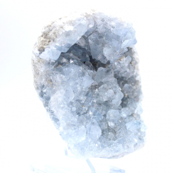 Cristal de célestite bleue géode de Madagascar